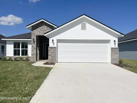 3162 Forest View Ln, Green Cove Springs, FL 32043