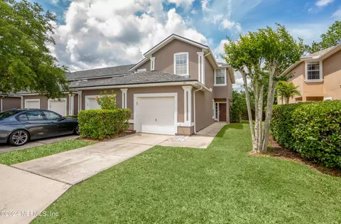 573 Scrub Jay Dr, Saint Augustine, FL 32092