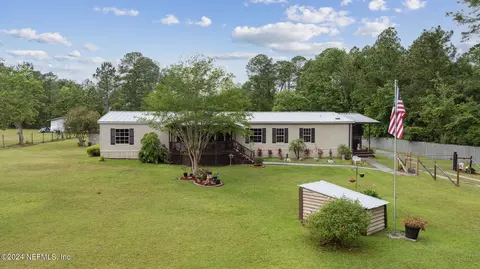 221 Yucca Street St, Middleburg, FL 32068