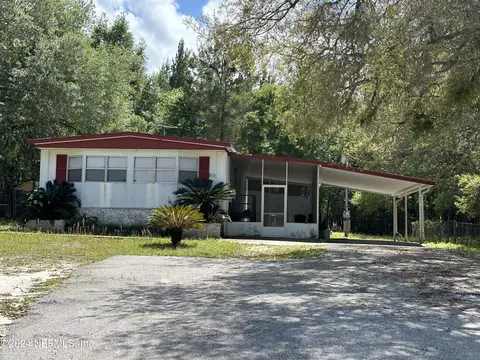 363 Hickory Nut Trl, Satsuma, FL 32189