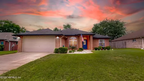 3166 Highland Grove Dr, Orange Park, FL 32065