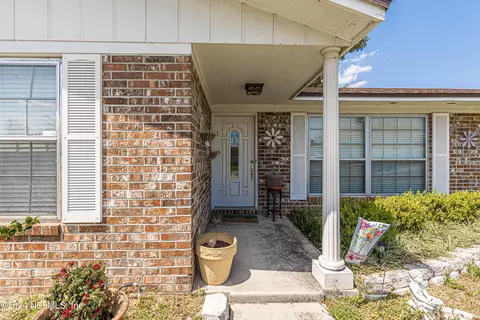 1680 Patricia Ln, Orange Park, FL 32073