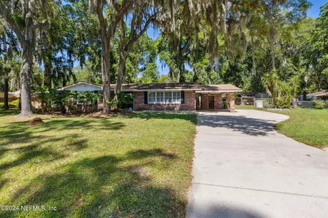 2826 Amelia Rd, Fernandina Beach, FL 32034