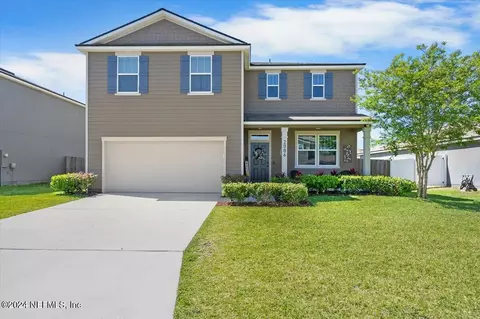 2086 Pebble Point Dr, Green Cove Springs, FL 32043