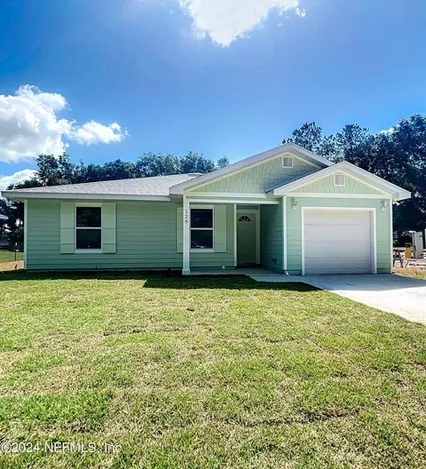 128 John St, Hawthorne, FL 32640
