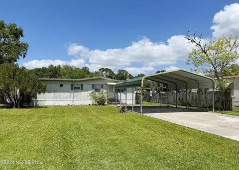 110 Smith Ln, Crescent City, FL 32112