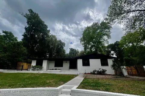 10534 Ft Caroline Rd, Jacksonville, FL 32225