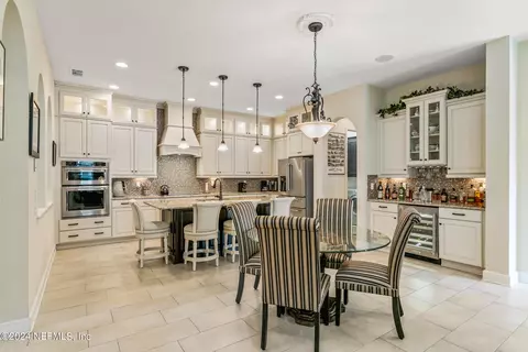 7204 Mondovi Ln, Jacksonville, FL 32258