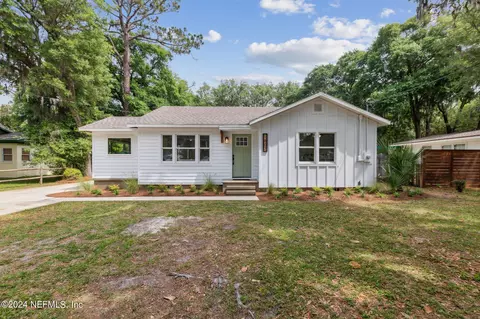 1807 Beech St, Fernandina Beach, FL 32034