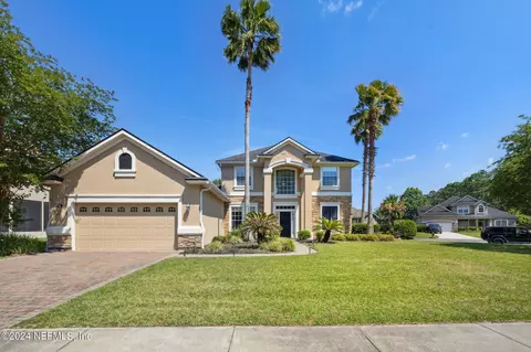 13919 Summer Breeze Dr, Jacksonville, FL 32218