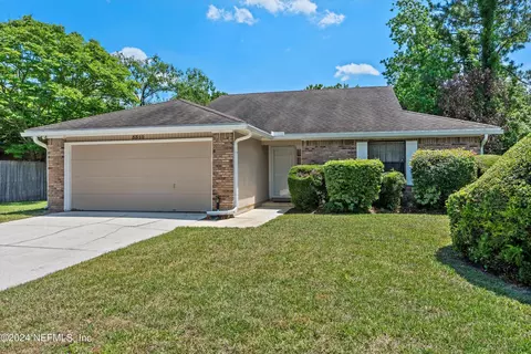 5310 Buggy Whip Dr N, Jacksonville, FL 32257