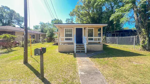 718 Lynton St, Jacksonville, FL 32208