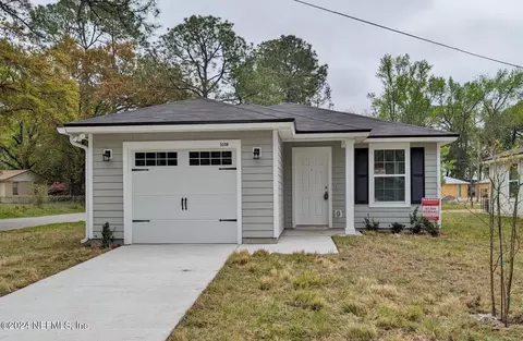 5306 Chenango Blvd, Jacksonville, FL 32254