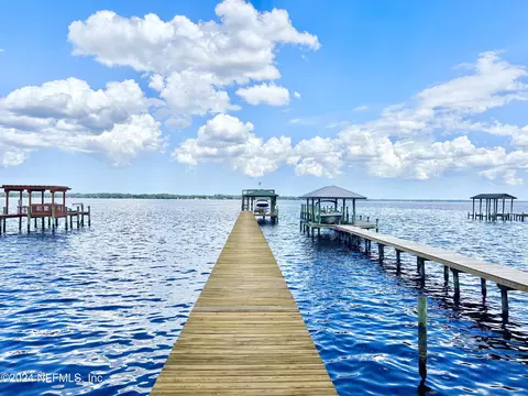 312 Scenic Point Ln, Fleming Island, FL 32003