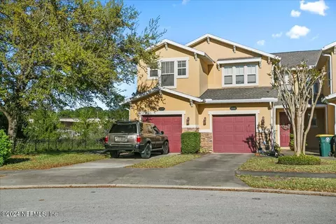 2309 White Sands Dr, Jacksonville, FL 32216
