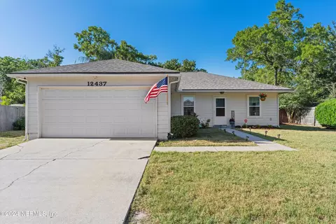 12437 Safeshelter Dr S, Jacksonville, FL 32225