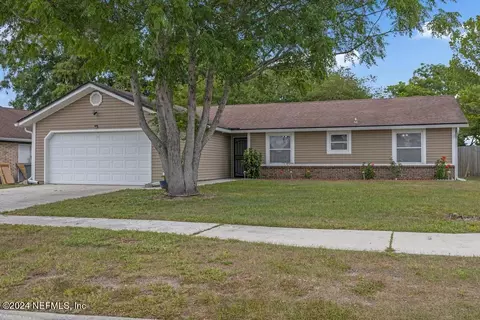 8251 Wilson Blvd, Jacksonville, FL 32210