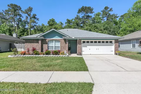 1134 Windy Willows Dr, Jacksonville, FL 32225