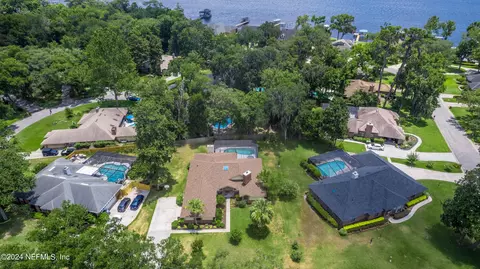 2688 Belleshore Ct, Orange Park, FL 32073