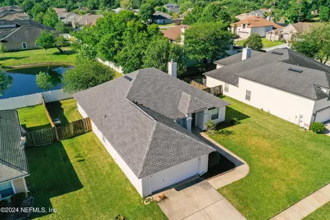 4954 Grand Lakes Dr S, Jacksonville, FL 32258