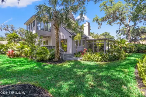 1350 Pinewood Rd, Jacksonville Beach, FL 32250