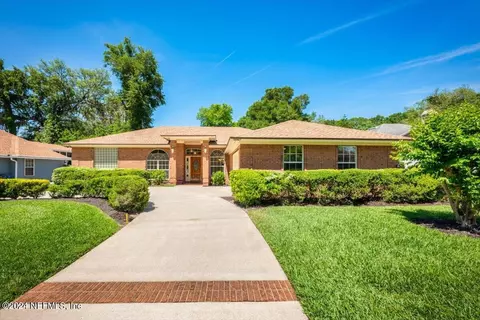 10967 Heathfield Rd, Jacksonville, FL 32225