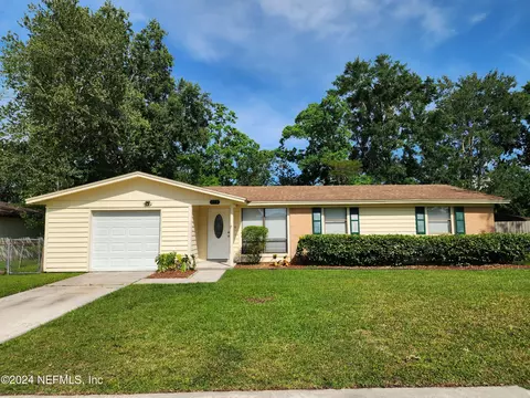 773 Perryman Ln W, Jacksonville, FL 32221