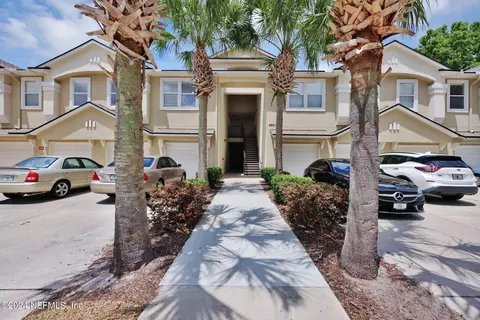 4251 Migration Dr #5-2, Jacksonville, FL 32257