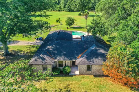 4345 Windy Ln, Hilliard, FL 32046
