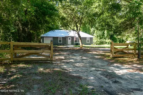 4671 Rosemary St, Middleburg, FL 32068