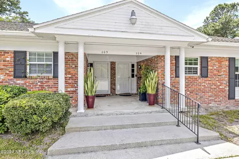 9252 San Jose Blvd #204, Jacksonville, FL 32257