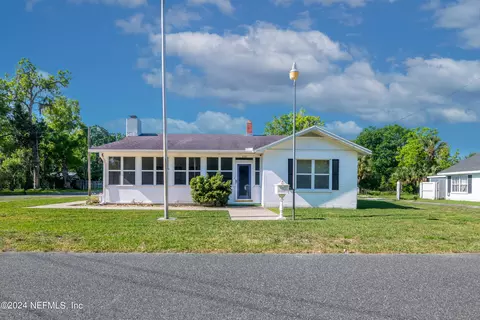208 W Pratt St, Starke, FL 32091