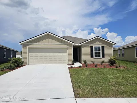 2558 Falling Star Ln, Green Cove Springs, FL 32043