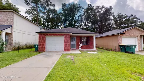 8166 Oden Ave, Jacksonville, FL 32216