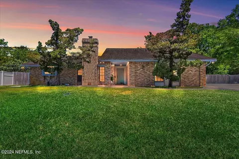 12967 Buck Thorn Ct, Jacksonville, FL 32246