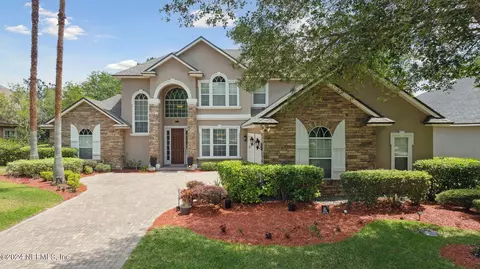 1403 Eagle Crossing Dr, Orange Park, FL 32065