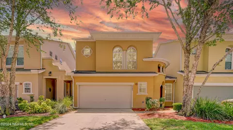 6186 Clearsky Dr, Jacksonville, FL 32258