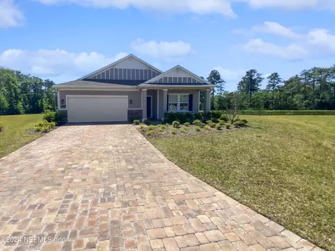 10111 Nala Ln, Jacksonville, FL 32218