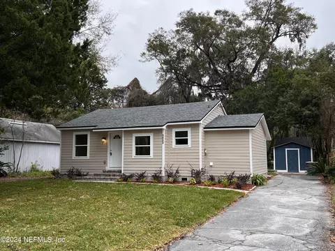 1833 Bartram Rd, Jacksonville, FL 32207