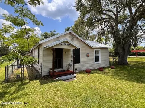 766 Grand St, Starke, FL 32091