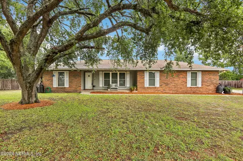 531 Paddock Ln, Orange Park, FL 32073