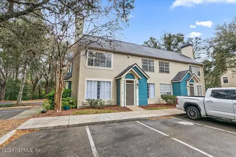 13703 Richmond Park Dr #2306, Jacksonville, FL 32224