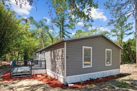 601 Jean St, Interlachen, FL 32148