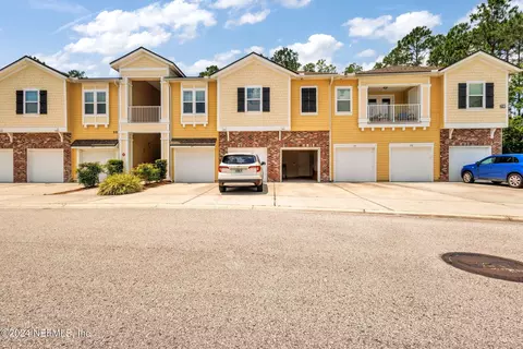 218 Larkin Pl #108, Saint Johns, FL 32259