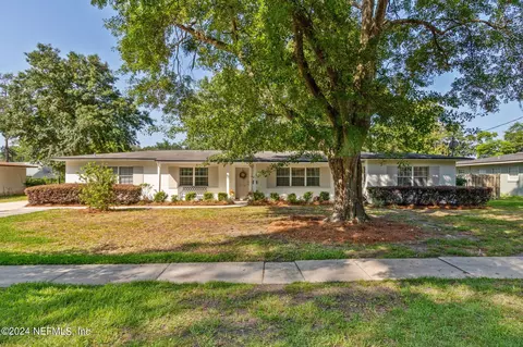 4720 Water Oak Ln, Jacksonville, FL 32210