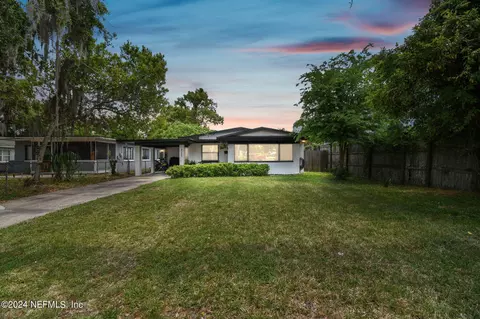 8055 Sycamore St, Jacksonville, FL 32208
