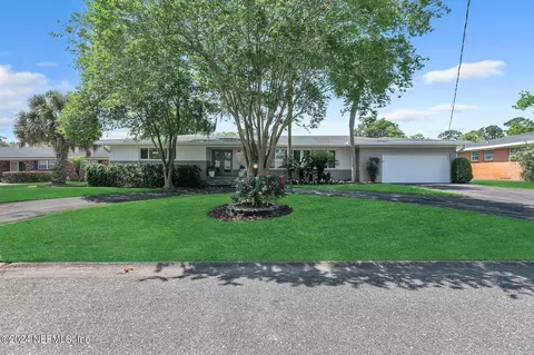4144 San Bernado Dr, Jacksonville, FL 32217
