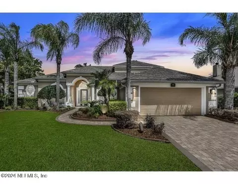 4413 Seabreeze Dr, Jacksonville, FL 32250