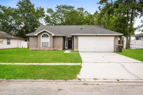 7794 Hunters Lake Cir S, Jacksonville, FL 32210