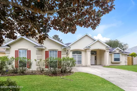 2122 Knottingham Trace Ln, Jacksonville, FL 32246